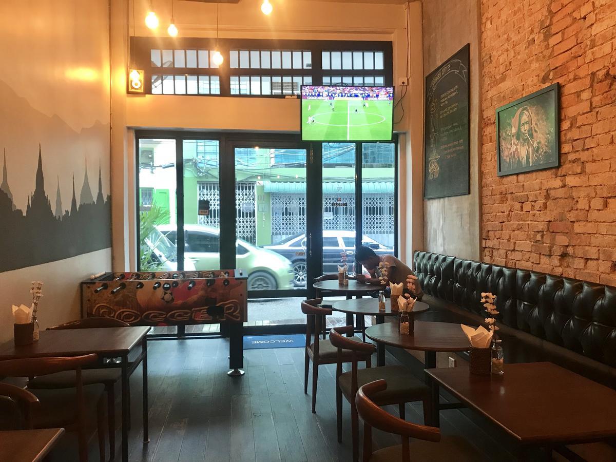 Baobabed Hostel Yangon, Myanmar Bagian luar foto