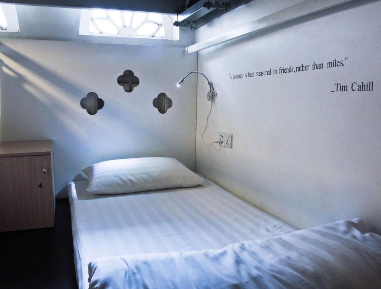 Baobabed Hostel Yangon, Myanmar Bagian luar foto