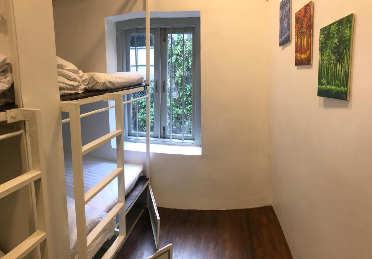 Baobabed Hostel Yangon, Myanmar Bagian luar foto